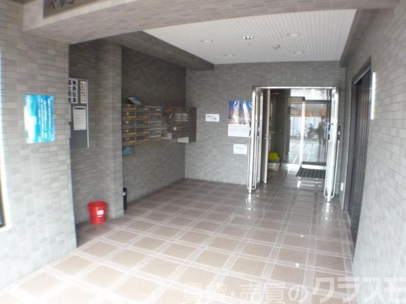 29/30 エントランス