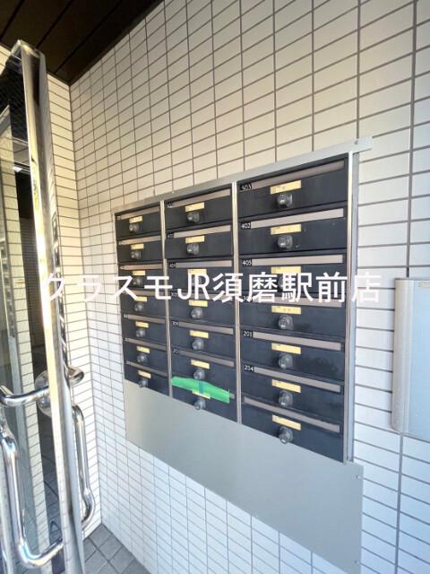 20/30 エントランス