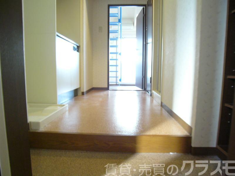 18/30 玄関