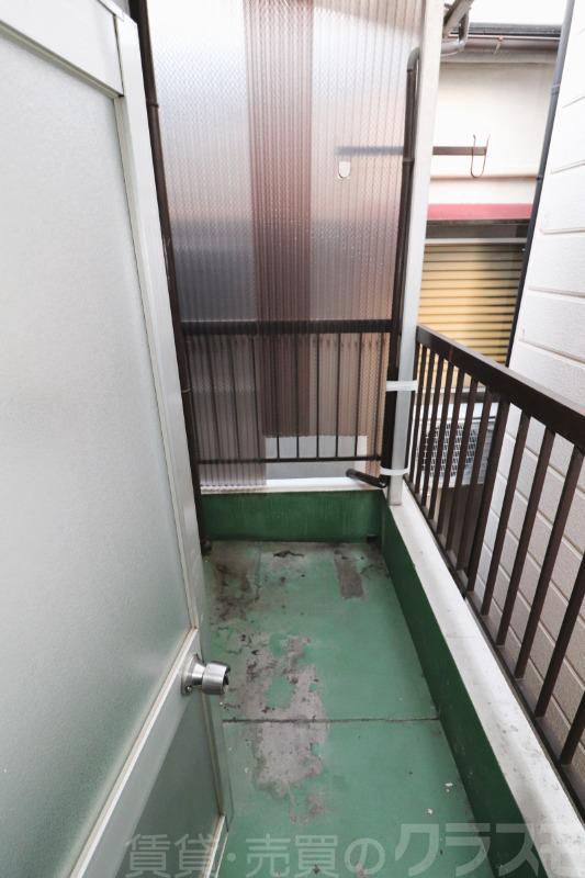 13/18 バルコニー