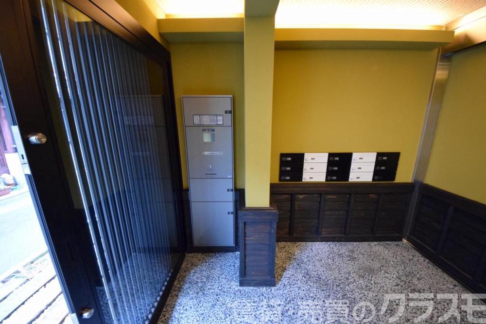 29/30 エントランス