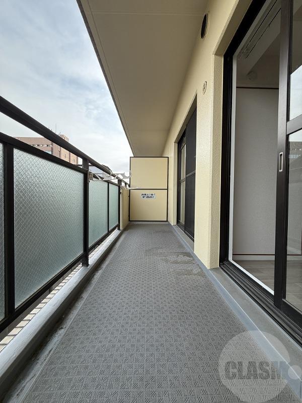 13/25 バルコニー