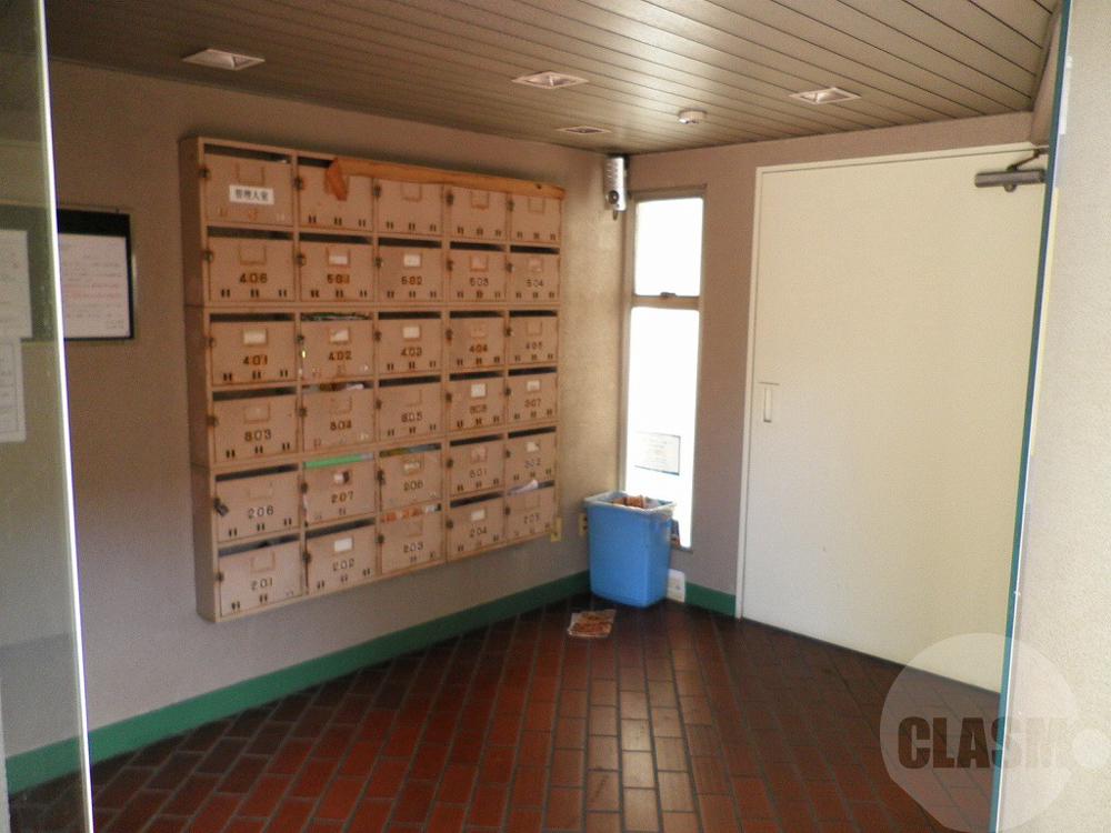 19/21 エントランス