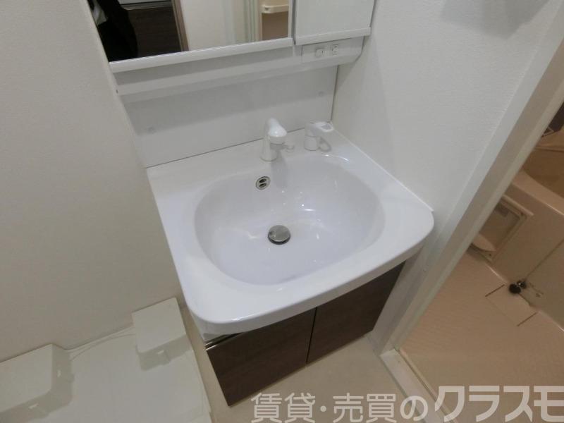 21/30 洗面