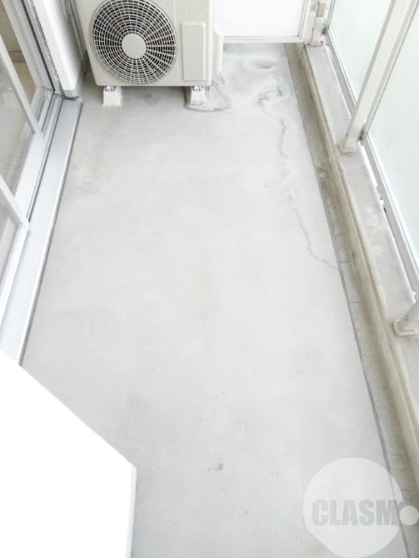 13/25 バルコニー