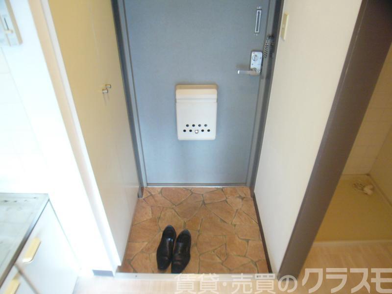 18/30 玄関