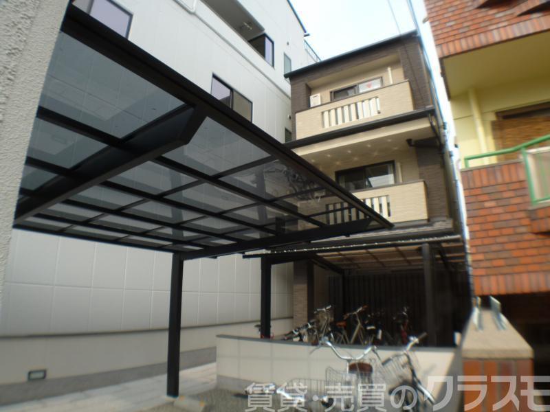 29/30 エントランス