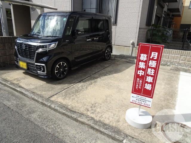 21/30 駐車場