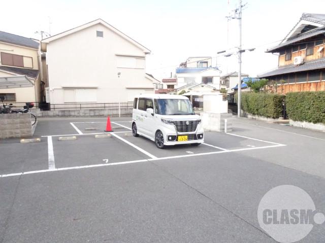 21/30 駐車場