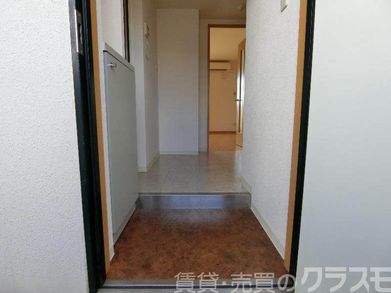 14/30 玄関