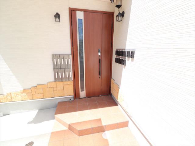 17/25 エントランス