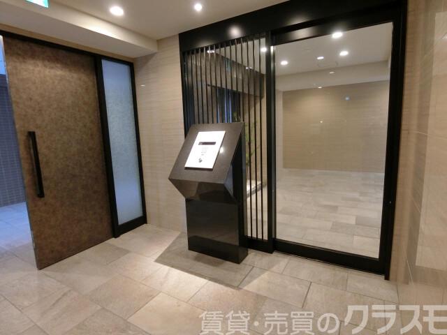 2/3 エントランス