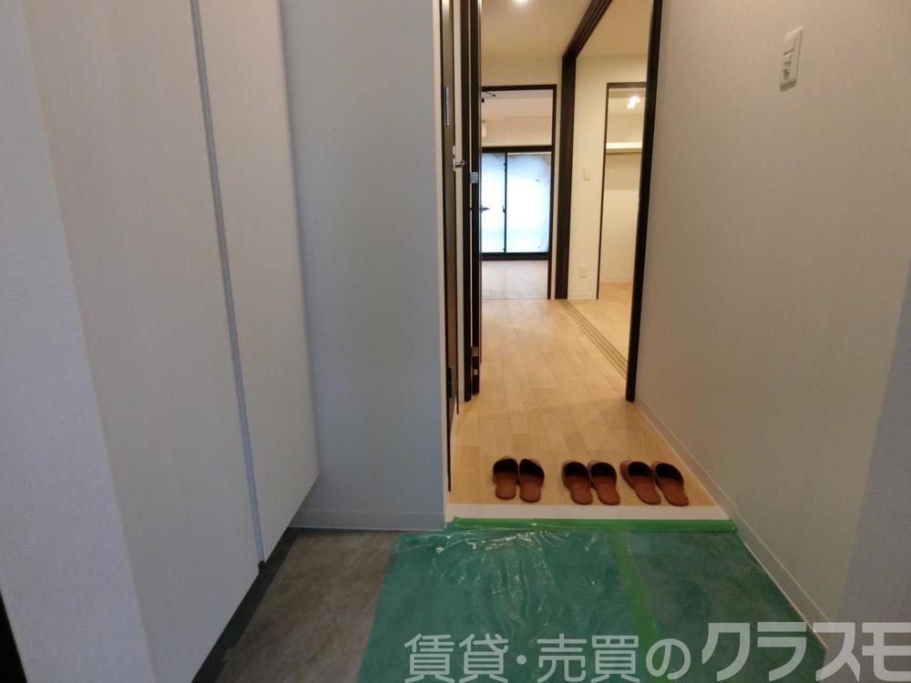 14/30 玄関