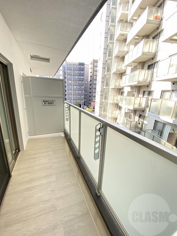 20/30 バルコニー