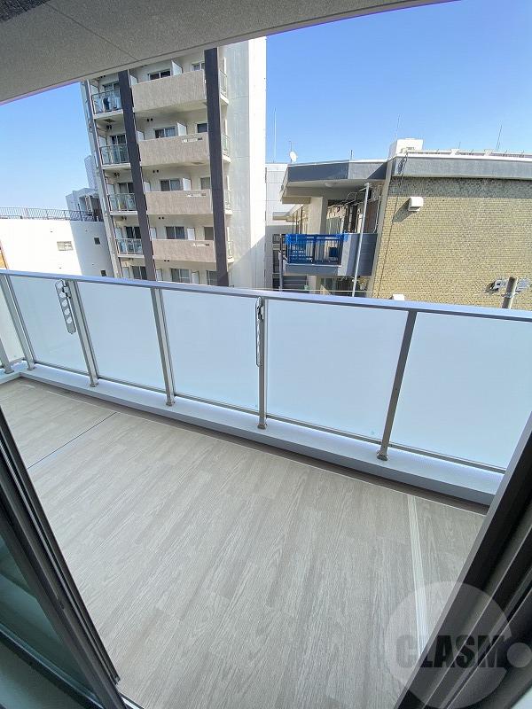 21/30 バルコニー