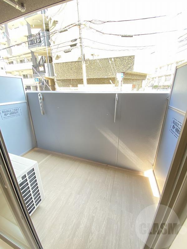 19/30 バルコニー