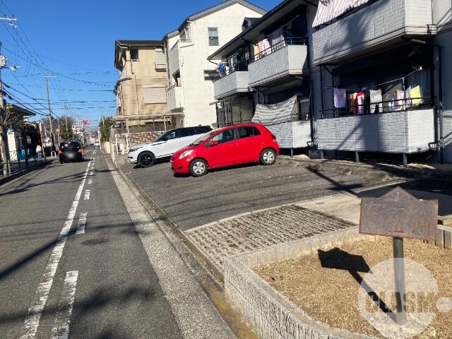21/30 駐車場