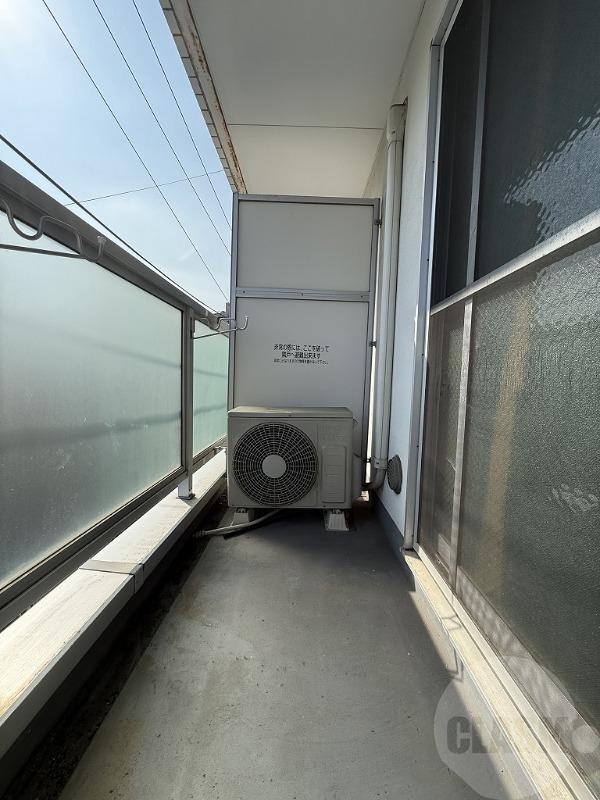 13/23 バルコニー