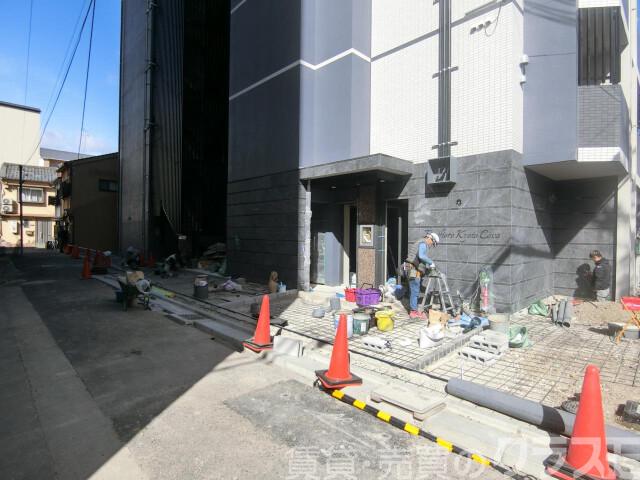 29/30 エントランス