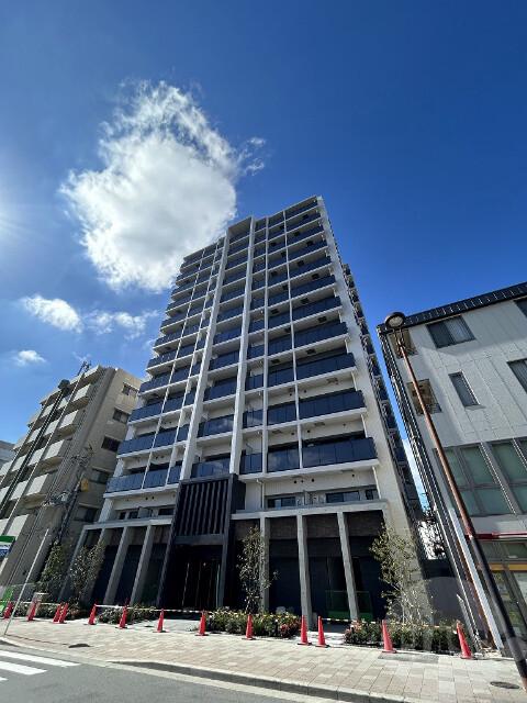 20/27 エントランス