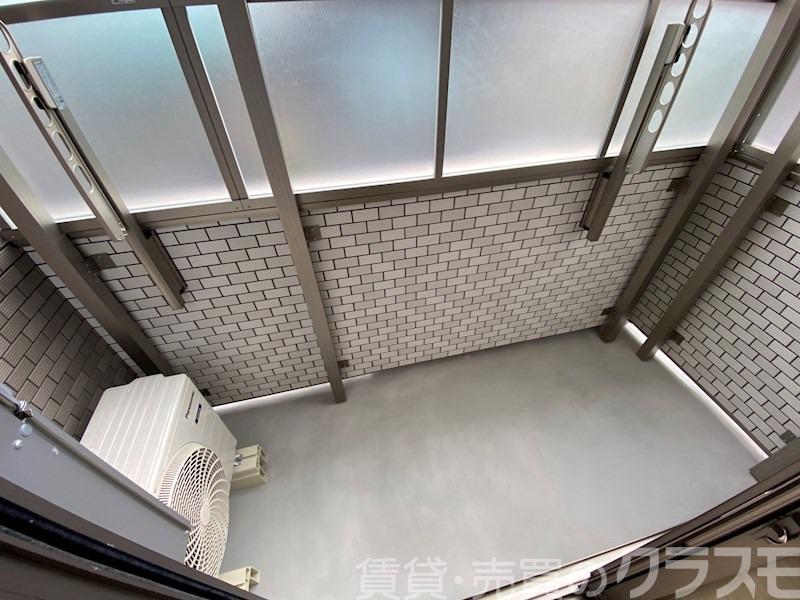 23/30 バルコニー