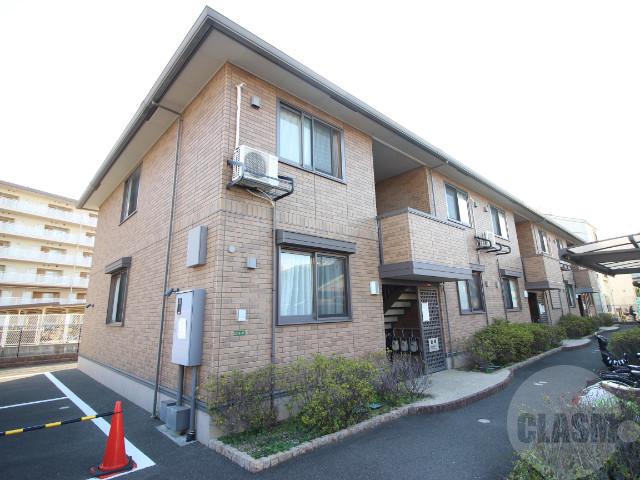 18/24 エントランス