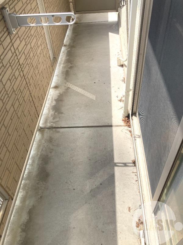 16/28 バルコニー