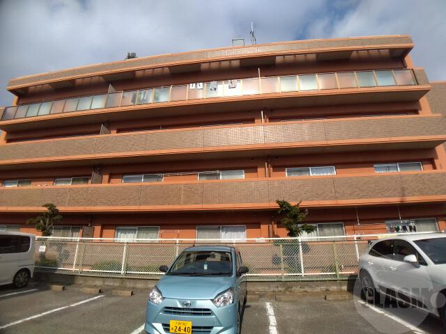 22/25 エントランス