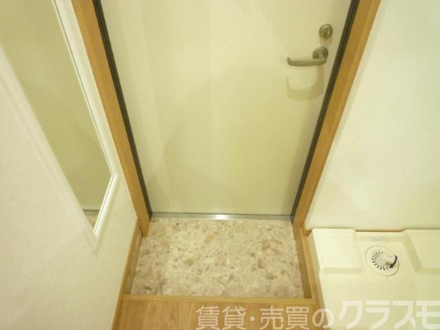 17/30 玄関