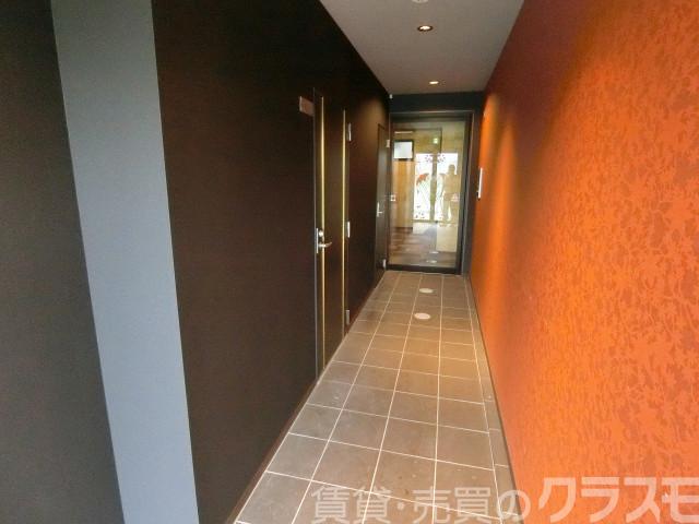 29/30 エントランス