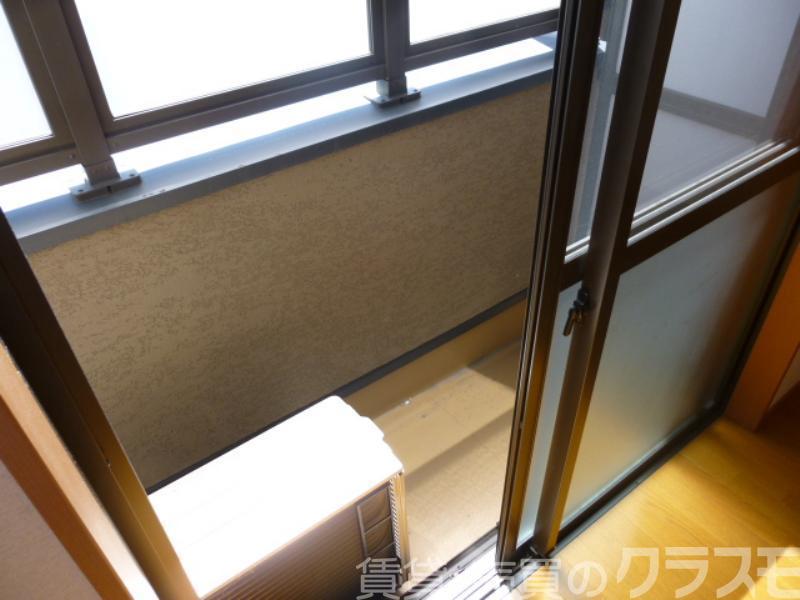 23/30 バルコニー