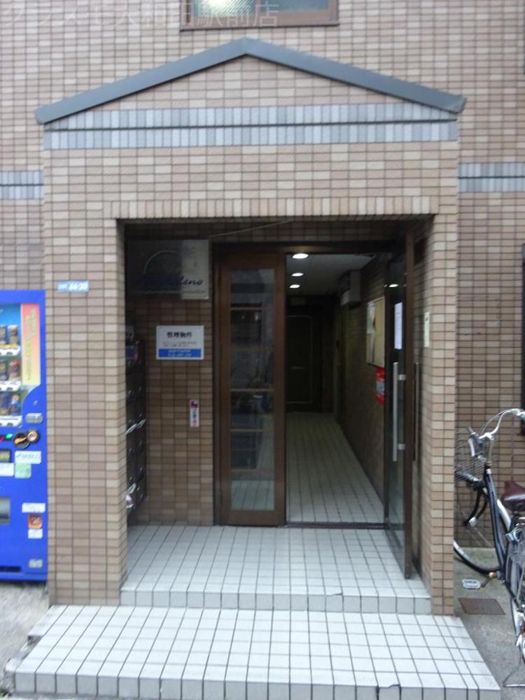 19/21 エントランス