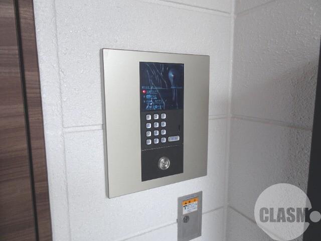 19/24 エントランス