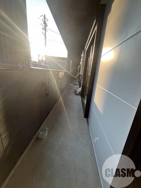 13/21 バルコニー