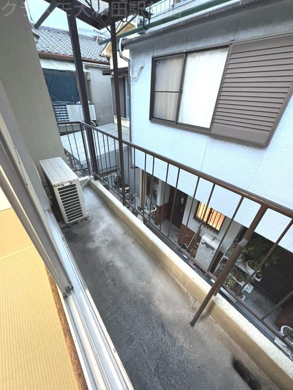 16/23 バルコニー