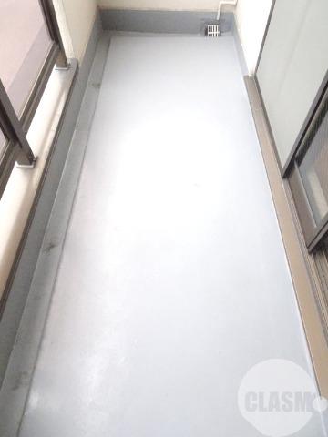 13/23 バルコニー