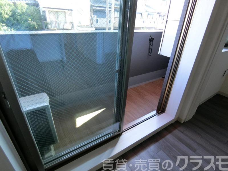 23/30 バルコニー