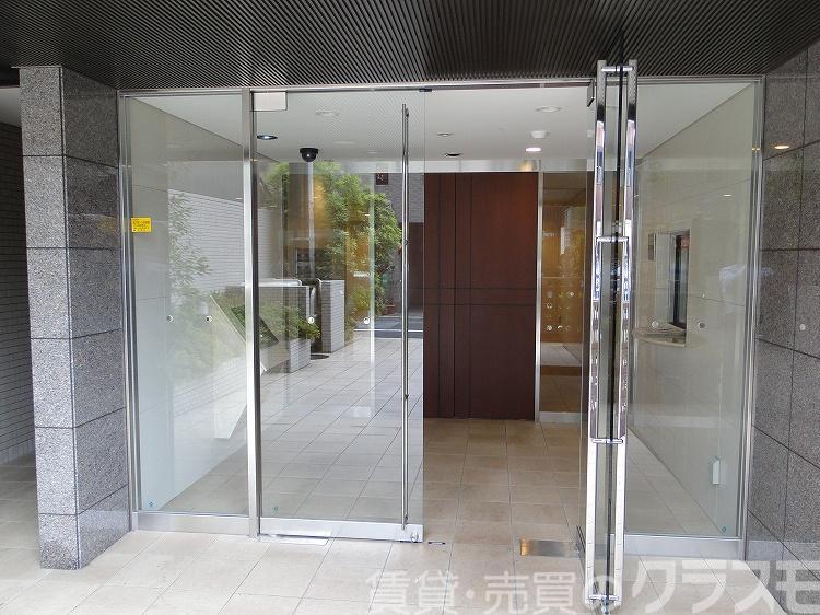 2/3 エントランス