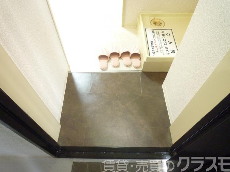 13/30 玄関