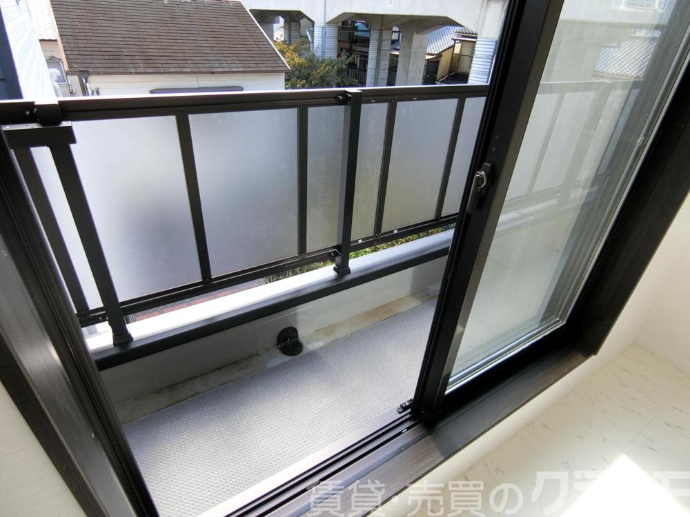 25/30 バルコニー