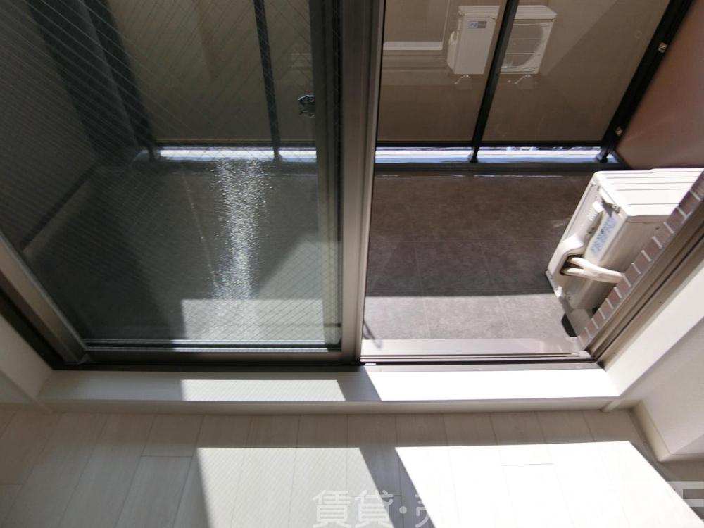 23/30 バルコニー