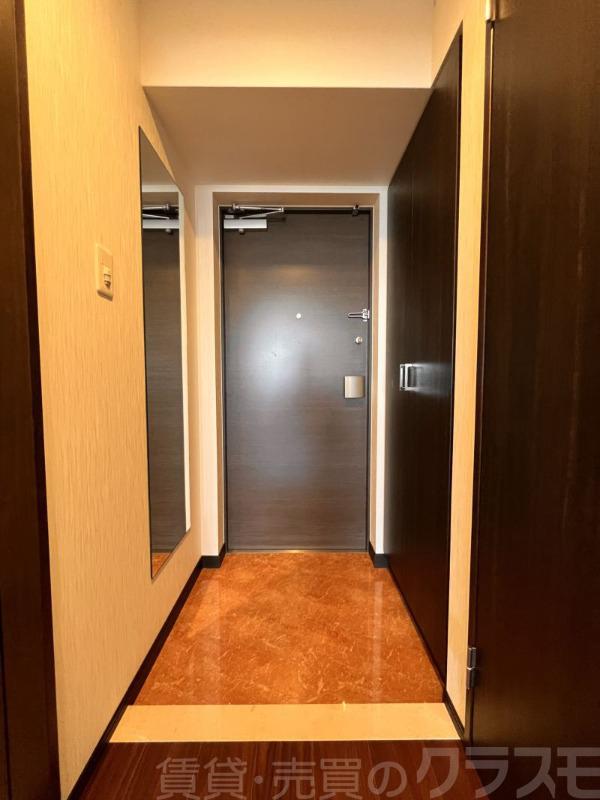 13/30 玄関