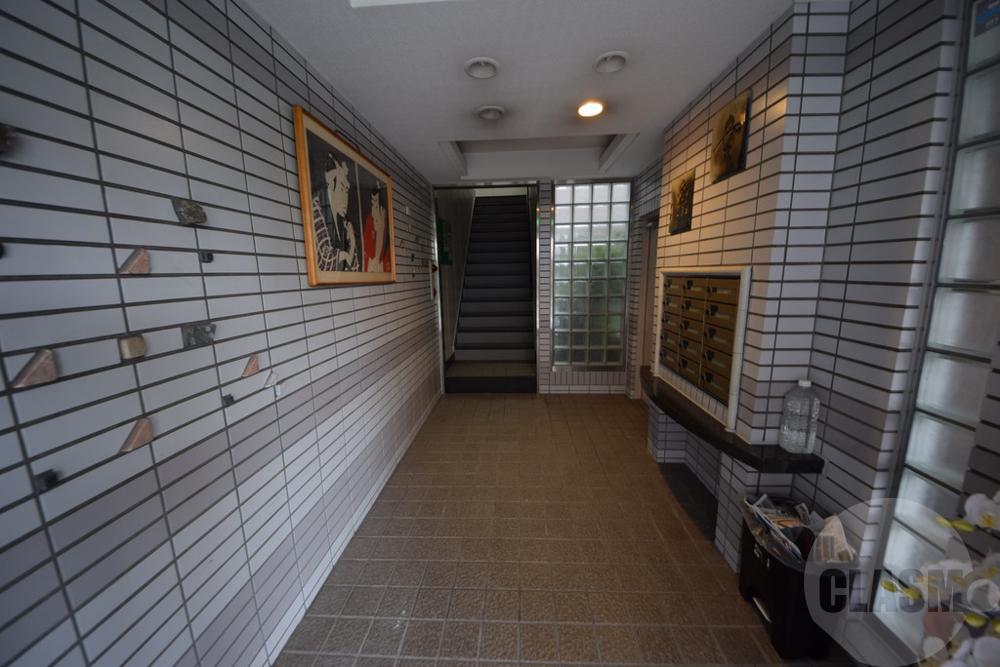 20/28 エントランス