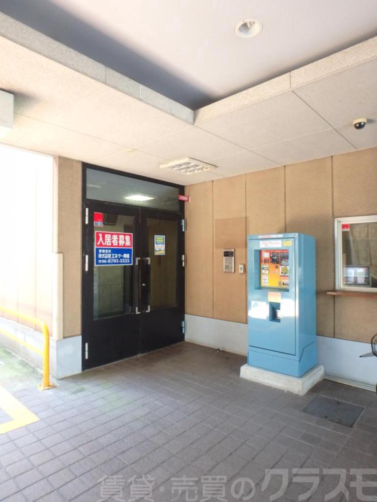 19/28 エントランス