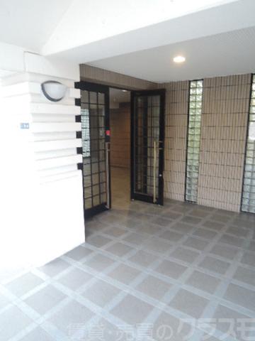 19/21 エントランス