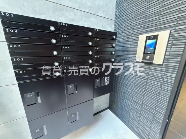 16/28 エントランス