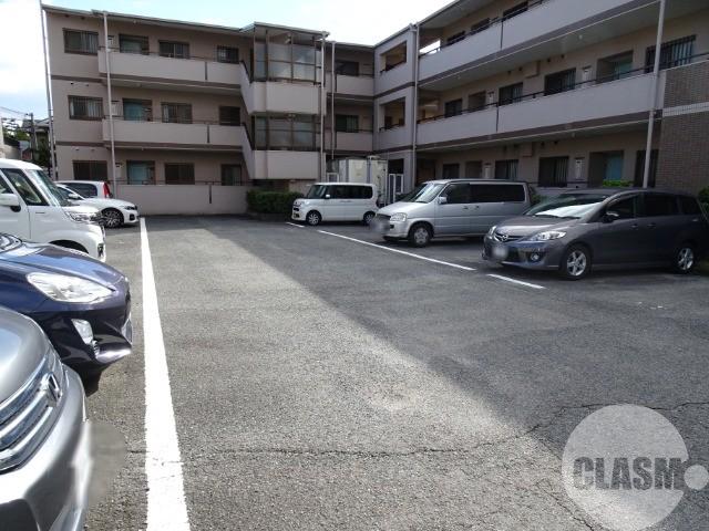 19/30 駐車場