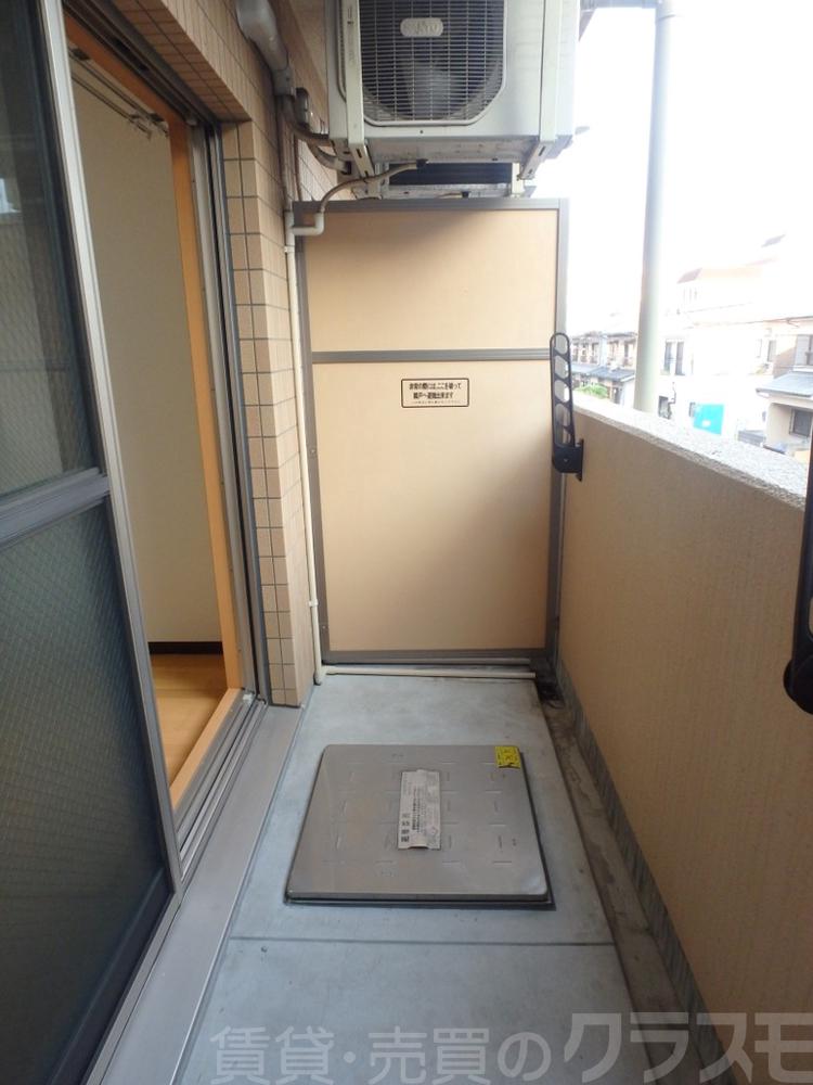 18/30 バルコニー