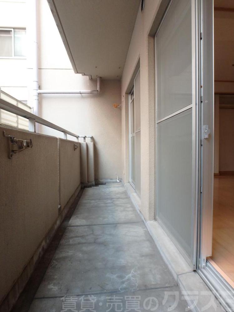 20/30 バルコニー