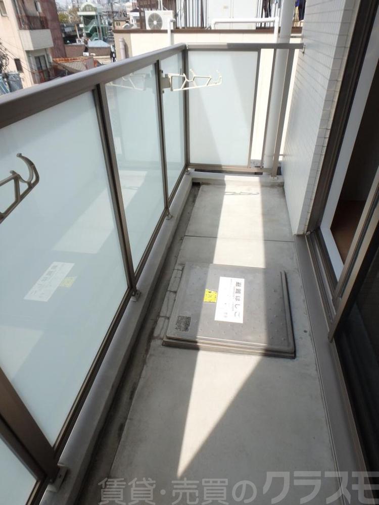 13/26 バルコニー